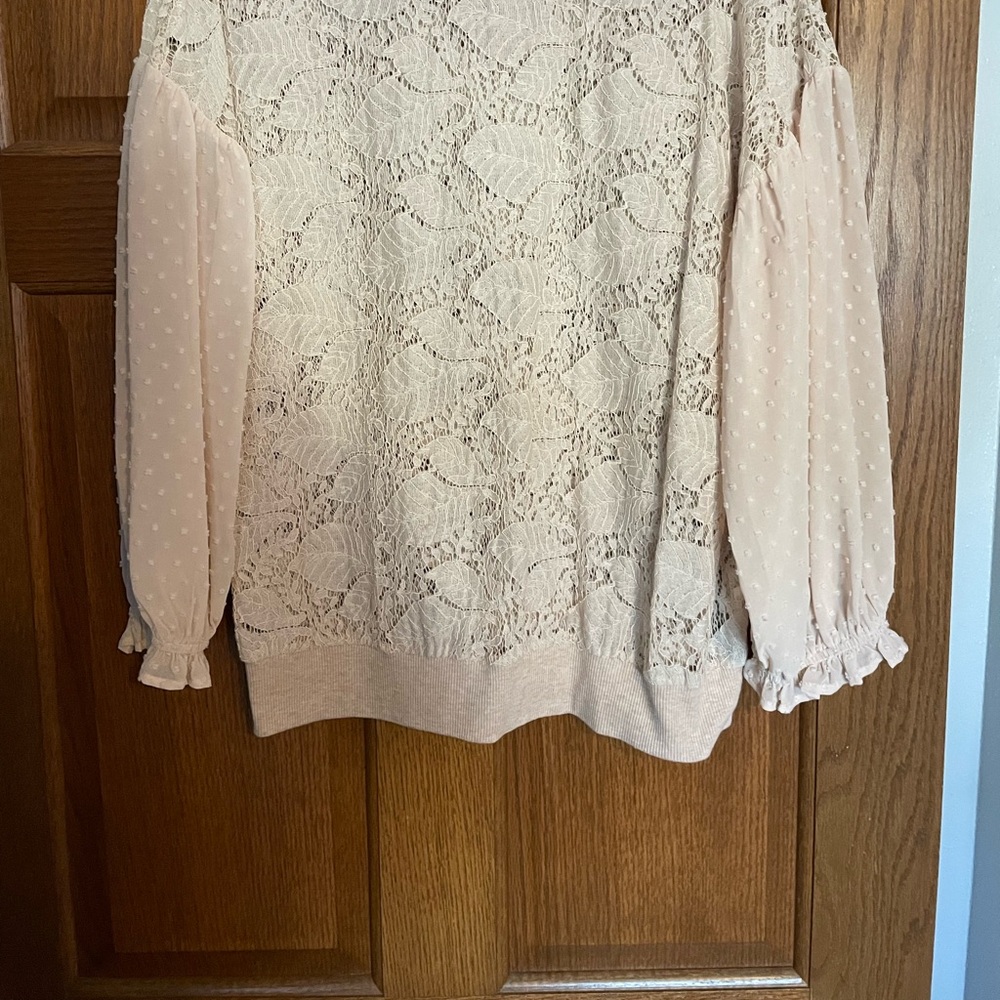 Lace mystical top